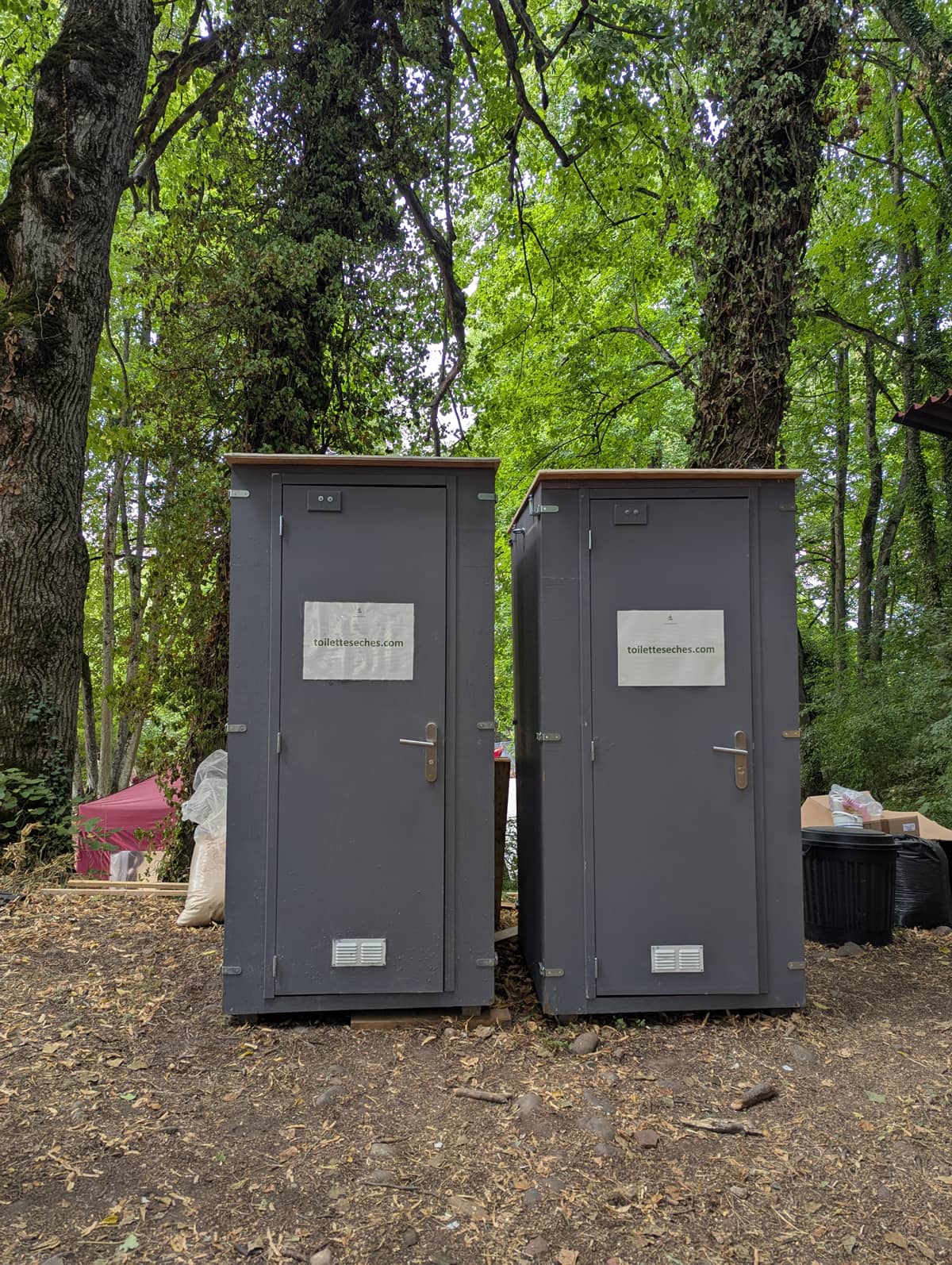 Cabine standard pour un site protégé